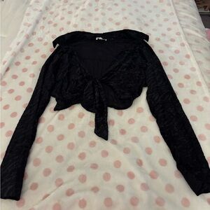 12th Tribe Black Textured Tie-Front Crop Blouse